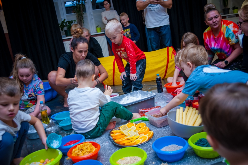 &quot;Sensoplastyka z Alicją w Krainie Czarów&quot; (18.11.2025)